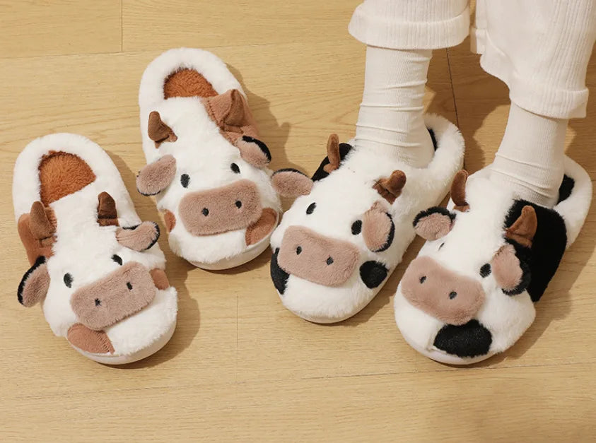 New winter neutral cartoon cow warm plush slippers for couples, indoor anti-slip home slippers for men and women, home cotton shoes